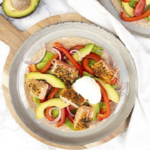 Tortilla wraps met zalm en avocado