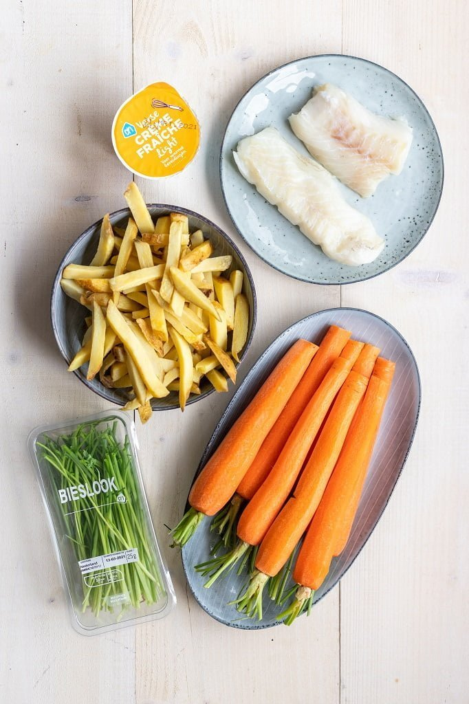 Ovenfriet met witvis en geroosterde wortels